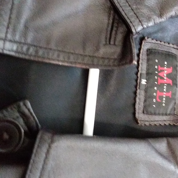 Brown leather coat - Picture 2 of 4